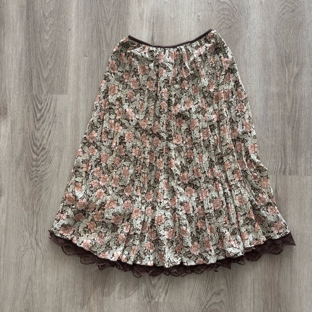 Vintage brown and pink floral pleated midi skirt with lace trim
